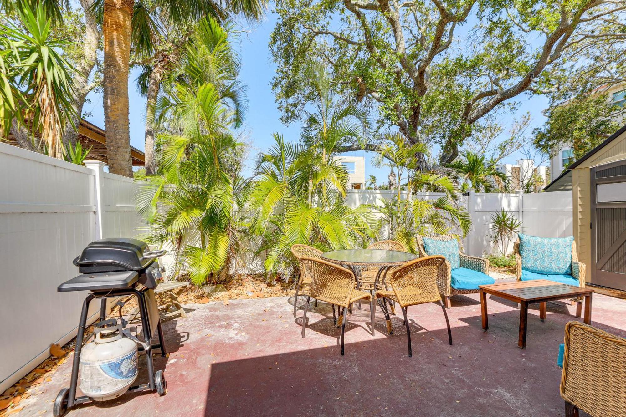 Indian Rocks Beach Duplex, Close To Beaches! Клиъруотър Бийч Екстериор снимка